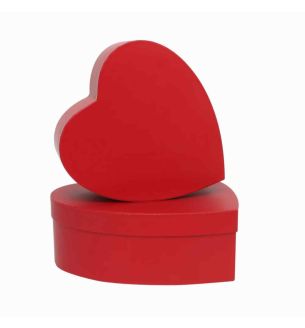 red-heart-hat-box-up-up.jpg